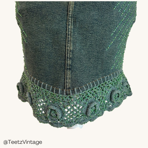 SOLD - Y2K BEADED CROCHET DENIM SKIRT - Picture 4 of 11